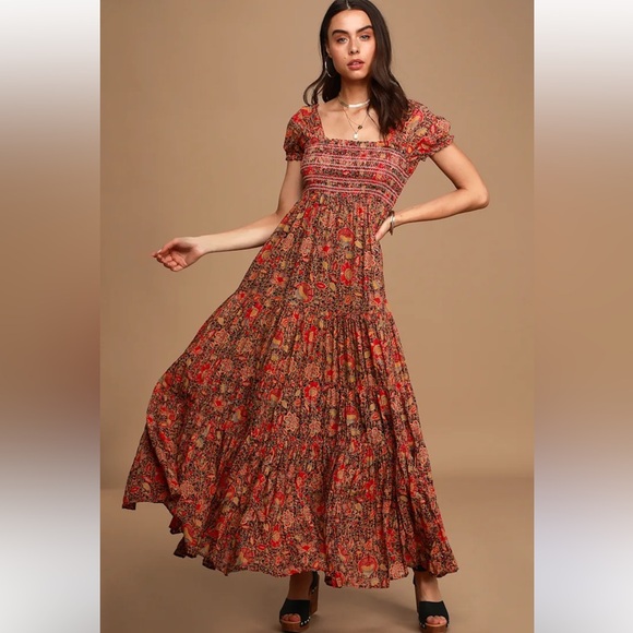 Free People Dresses & Skirts - Free People Getaway Red Floral Print Pleated Tiered Maxi Dress